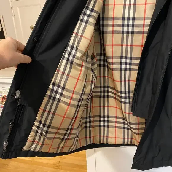 Burberry Calandra Black Coat Jacket interior Novacheck Lining Winter sz S - Picture 13 of 15